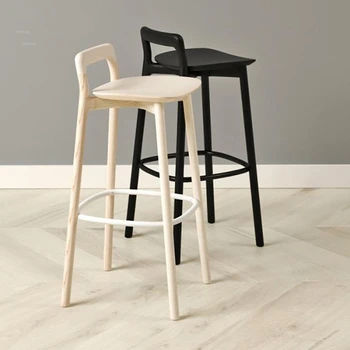 Съвременните високи бар столове от масивно дърво за кухненски мебели, скандинавски минималистичен стол за кафе-бар, дизайнерски бар столове за приемане на гости
